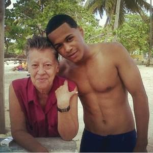 Meet your Posher, Christopher